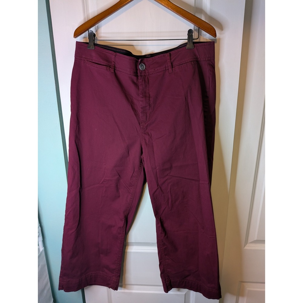 Liz Claiborne Womens Burgundy Mid Rise Crop Pants Size 16 Straight Leg Stretch
